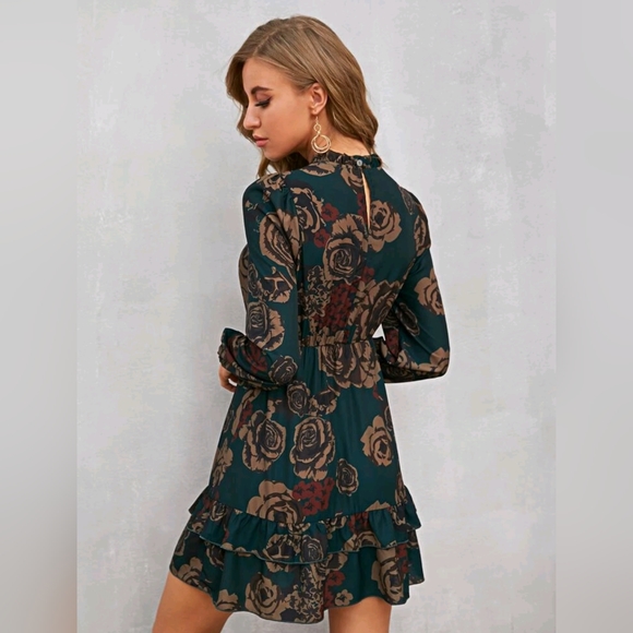 Mock neck floral dress - Picture 3 of 3